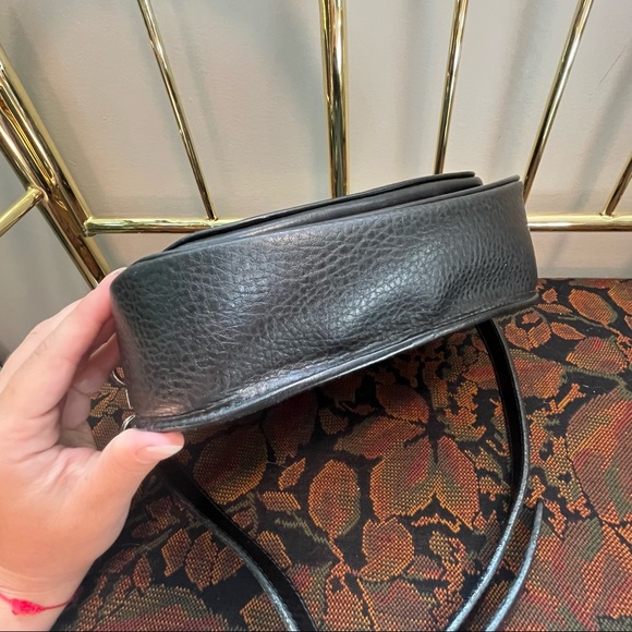 Donatello | Leather Crossbody Purse - Picture 7 of 16